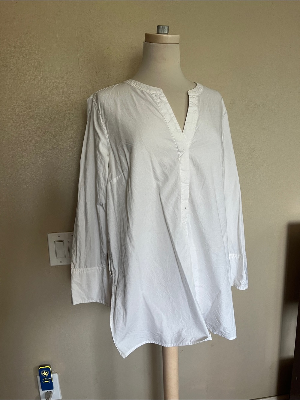 Old Navy White Women's Tunic Top